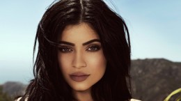 Kylie Jenner (38 wallpapers)