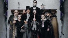 Сімейка Аддамс. Гарячий тур (The Addams Family 2) (47 шпалер)
