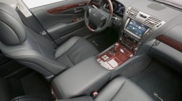Интерьер автомобиля Lexus (45 обоев)